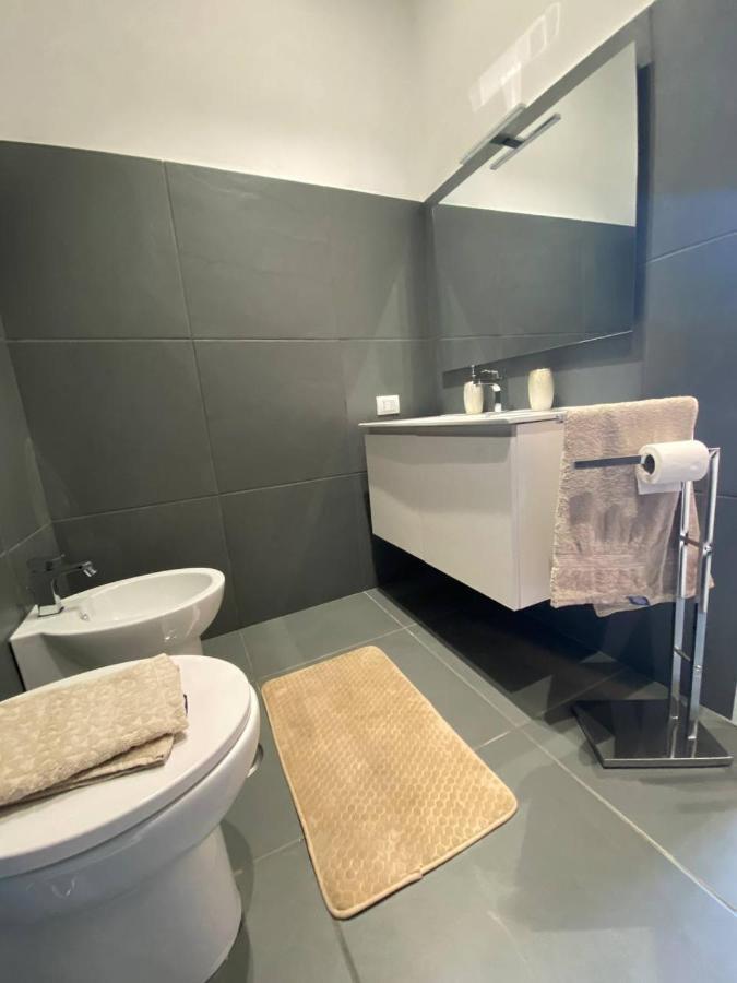 Le Stanze Dei Desideri Hotel Caserta Bagian luar foto