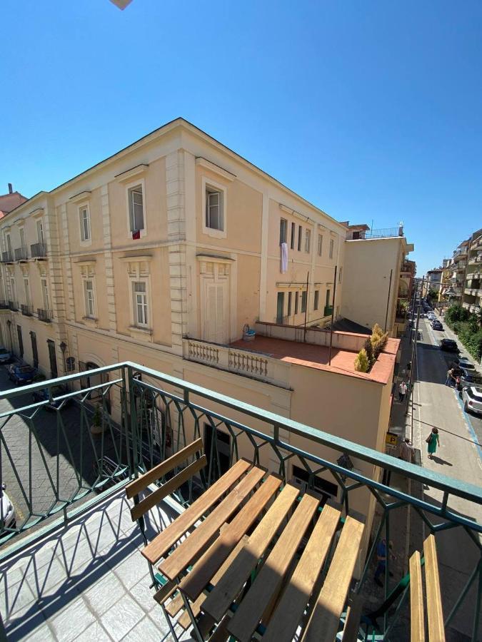Le Stanze Dei Desideri Hotel Caserta Bagian luar foto